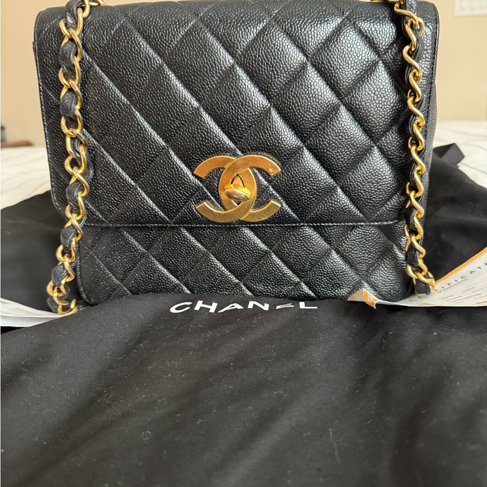 Chanel vintage Black caviar single flap  with 24K Gold plated hardware COA